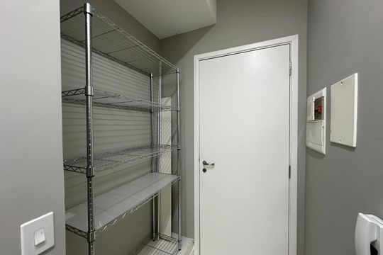 Área de Serviço de apartamento à venda com 2 quartos, 107m² em Empresarial 18 do Forte, Barueri