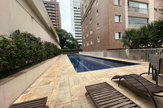 Área comum - Piscina de apartamento para alugar com 2 quartos, 107m² em Empresarial 18 do Forte, Barueri