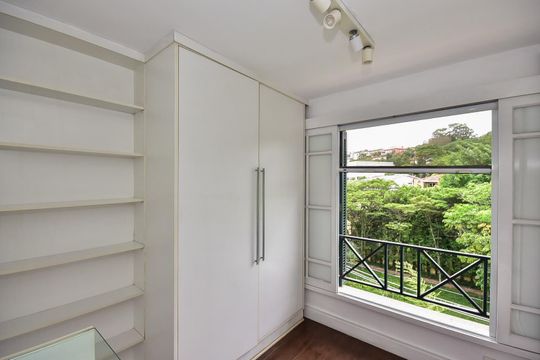 Closet 1 da Suíte 3 de casa de condomínio à venda com 3 quartos, 466m² em Morumbi, São Paulo