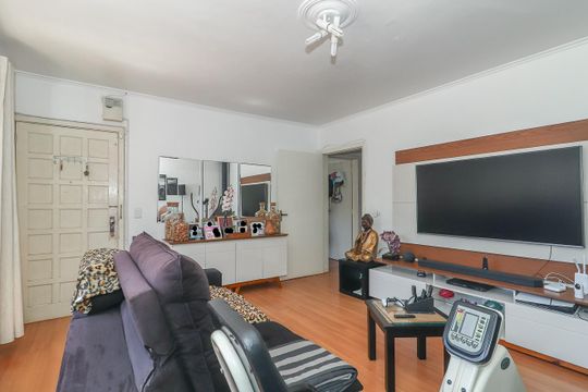 Sala de casa à venda com 4 quartos, 183m² em Cristo Redentor, Porto Alegre