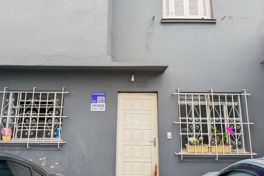 Fachada + Plaquinha de casa à venda com 2 quartos, 79m² em Ipiranga, São Paulo