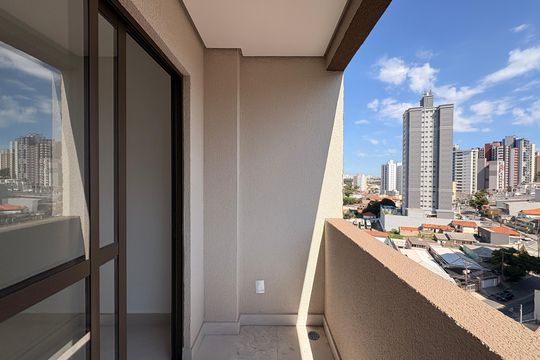 Sacada de apartamento à venda com 2 quartos, 56m² em Parque das Nações, Santo André