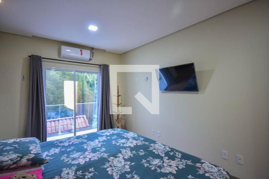 Casa de Condomínio à venda com 3 quartos, 151m² em Parque das Cigarreiras, Taboão da Serra