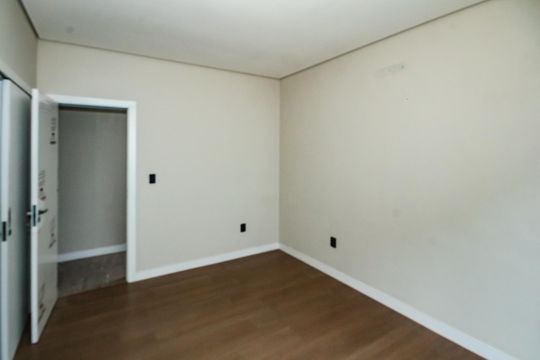 Suíte de casa à venda com 4 quartos, 222m² em Trevo, Belo Horizonte