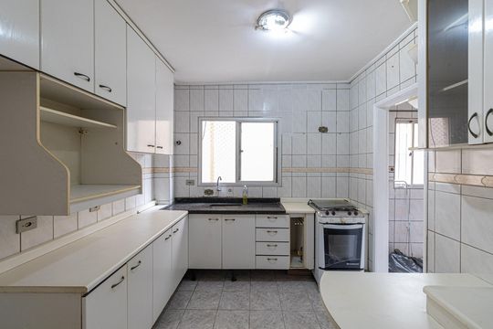 Cozinha  de apartamento à venda com 2 quartos, 55m² em Cangaiba, São Paulo