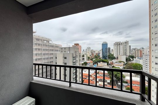 Varanda de kitnet/studio à venda com 1 quarto, 24m² em Vila Olímpia, São Paulo