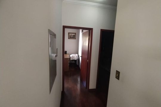 Casa para alugar com 3 quartos, 350m² em Jardim Ipiranga, Americana