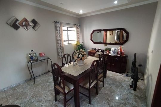 Casa para alugar com 3 quartos, 350m² em Jardim Ipiranga, Americana