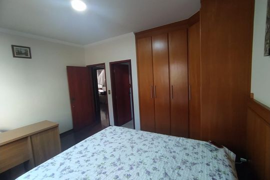 Casa para alugar com 3 quartos, 350m² em Jardim Ipiranga, Americana
