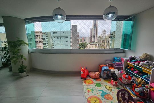 Apartamento à venda com 4 quartos, 212m² em Luxemburgo, Belo Horizonte
