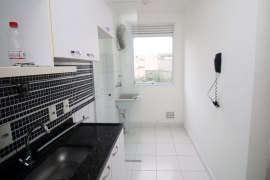 Cozinha de apartamento à venda com 2 quartos, 60m² em Parada de Lucas, Rio de Janeiro