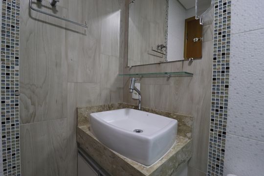 Varanda Quarto 1 suíte de apartamento à venda com 2 quartos, 55m² em Jardim Ana Maria, Santo André