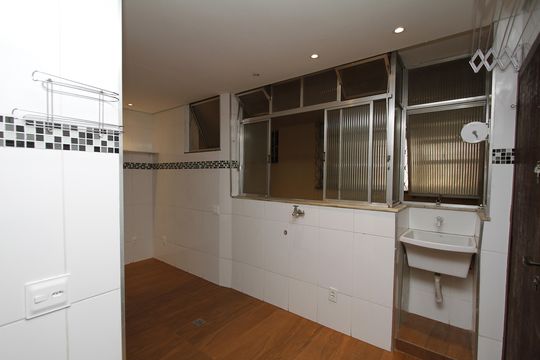 Área de Serviço de apartamento para alugar com 2 quartos, 65m² em Padre Eustáquio, Belo Horizonte