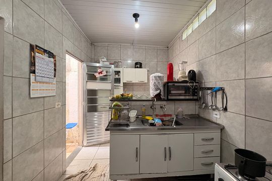 Casa à venda com 2 quartos, 154m² em Parque Oratório, Santo André