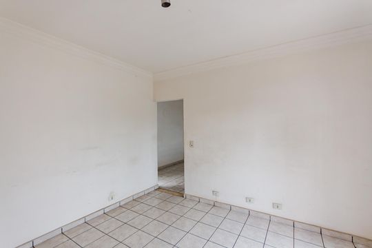 Sala de casa à venda com 2 quartos, 177m² em Parque Oratório, Santo André