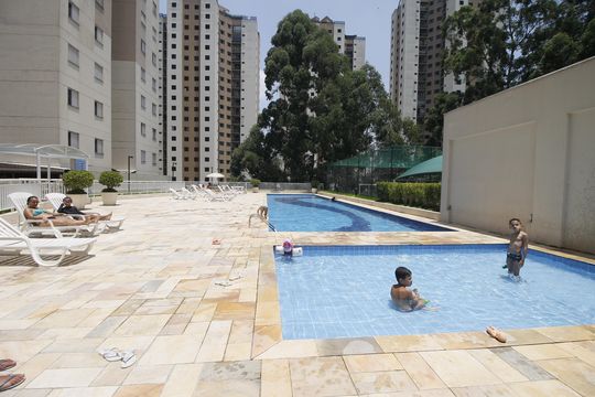 Área comum - Piscina de apartamento à venda com 2 quartos, 52m² em Vila Sonia do Taboao, Taboão da Serra