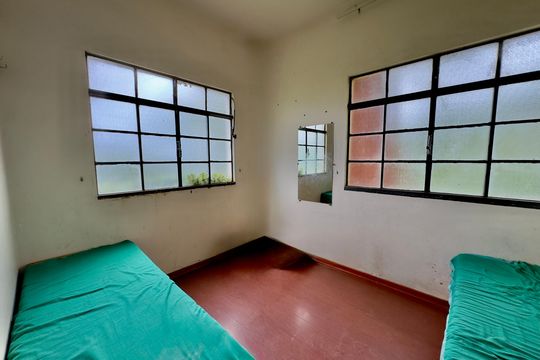 Casa à venda com 3 quartos, 10300m² em Jardim Petropolis, Nova Lima