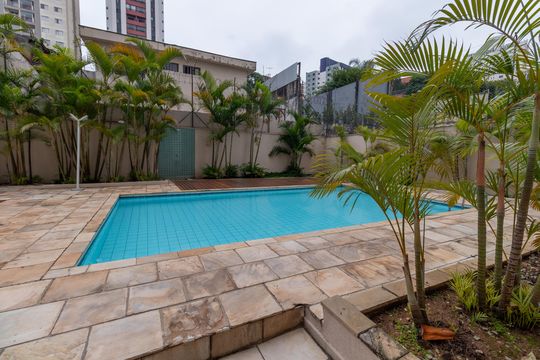 Área comum - Piscina de apartamento para alugar com 3 quartos, 105m² em Vila Ipojuca, São Paulo