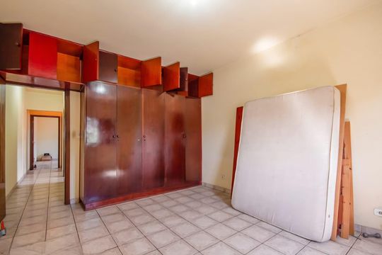 Quarto de casa à venda com 3 quartos, 235m² em Ipiranga, São Paulo