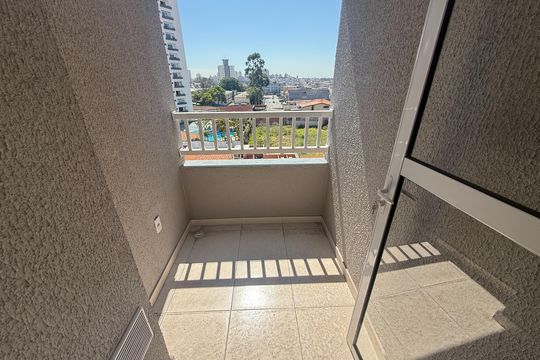 Varanda de apartamento à venda com 2 quartos, 29m² em Vila Santo Estefano, São Paulo