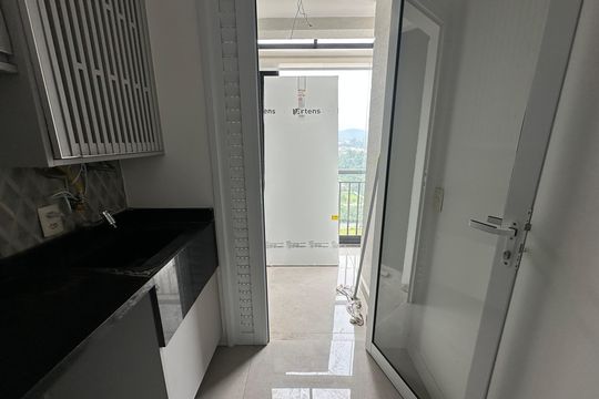 Área de Serviço de apartamento para alugar com 2 quartos, 188m² em Melville Empresarial Ii, Barueri