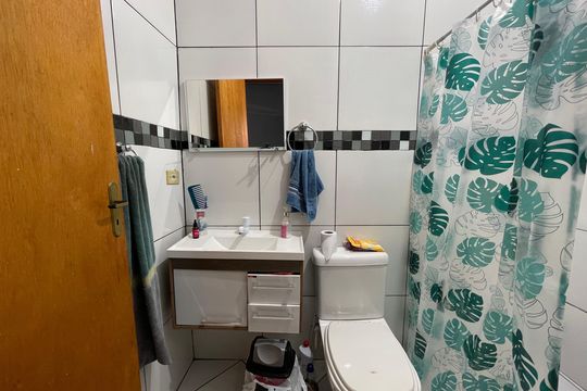 Banheiro 3 de casa à venda com 4 quartos, 250m² em Vila Sao Domingos, São Paulo