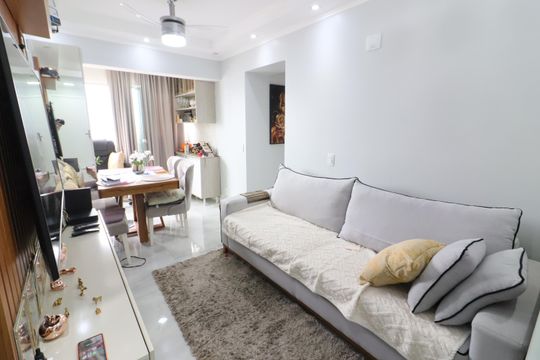 Sala de apartamento à venda com 2 quartos, 59m² em Jardim das Flores, Osasco