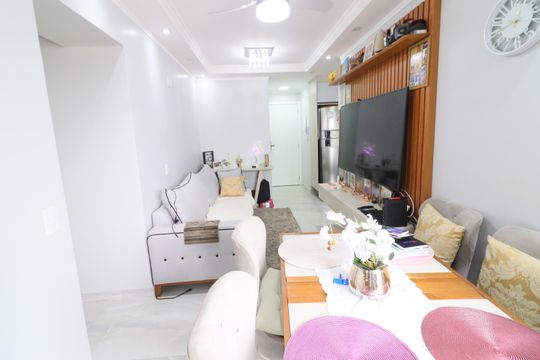 Sala de apartamento à venda com 2 quartos, 59m² em Jardim das Flores, Osasco