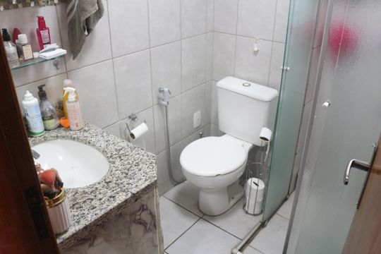 Banheiro da Suíte de apartamento à venda com 2 quartos, 70m² em Olímpico, São Caetano do Sul