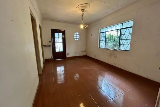 Casa à venda com 3 quartos, 200m² em Vila Galvão, Guarulhos
