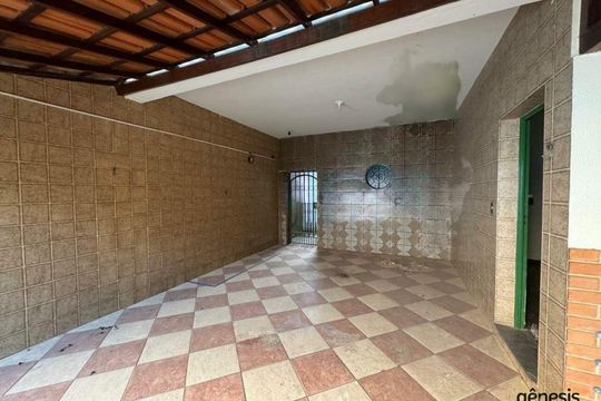 Casa à venda com 3 quartos, 221m² em Betânia, Belo Horizonte