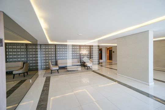 Condomínio - Hall de apartamento à venda com 3 quartos, 115m² em São Paulo, São Paulo