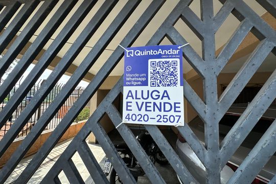 Fachada de casa à venda com 4 quartos, 125m² em Vila Sao Jorge, Barueri