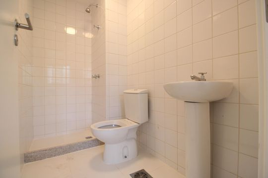 Banheiro da suíte 1 de apartamento à venda com 4 quartos, 126m² em Barra da Tijuca, Rio de Janeiro