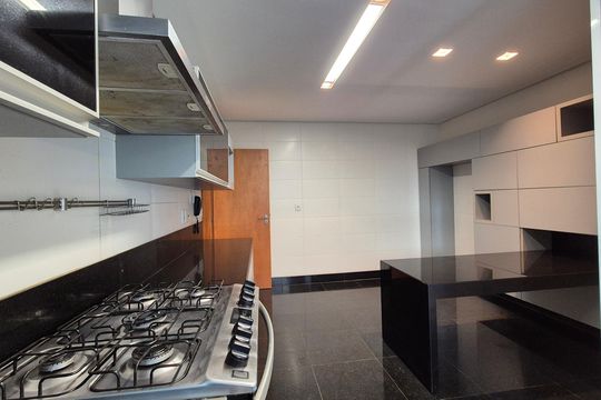 Apartamento para alugar com 3 quartos, 200m² em Vila da Serra, Nova Lima