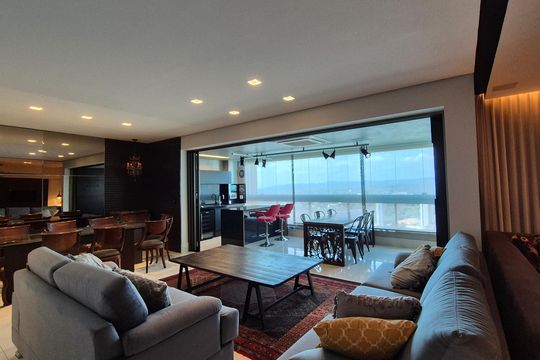 Apartamento para alugar com 3 quartos, 200m² em Vila da Serra, Nova Lima