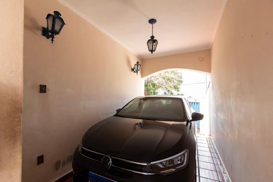 Garagem  de casa para alugar com 5 quartos, 290m² em Jardim Novo Horizonte, Sorocaba