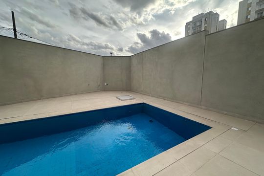 Área comum - Piscina de apartamento para alugar com 2 quartos, 57m² em Outeiro de São Fernando, Barueri