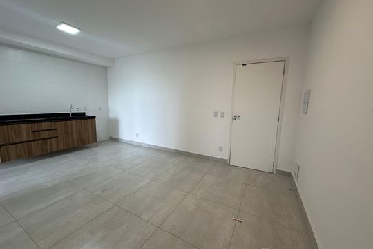 Sala de apartamento para alugar com 2 quartos, 57m² em Outeiro de São Fernando, Barueri