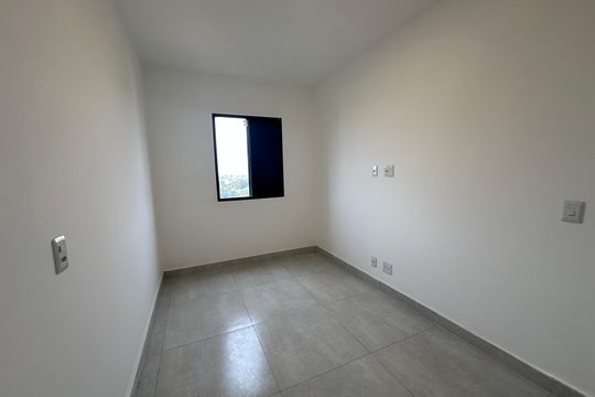 Quarto 1 de apartamento para alugar com 2 quartos, 57m² em Outeiro de São Fernando, Barueri