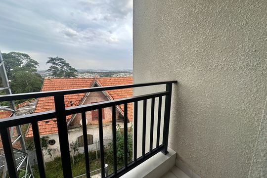 Varanda da Sala de apartamento para alugar com 2 quartos, 57m² em Outeiro de São Fernando, Barueri