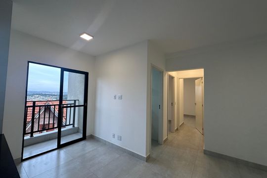 Sala de apartamento para alugar com 2 quartos, 57m² em Outeiro de São Fernando, Barueri