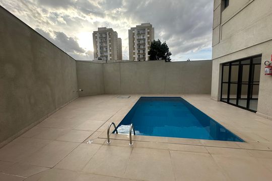 Área comum - Piscina de apartamento para alugar com 2 quartos, 57m² em Outeiro de São Fernando, Barueri