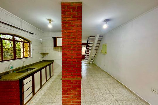 Cozinha de casa à venda com 5 quartos, 300m² em Jardim Rosa de Franca, Guarulhos