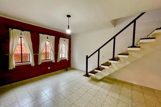 Sala de casa à venda com 5 quartos, 300m² em Jardim Rosa de Franca, Guarulhos