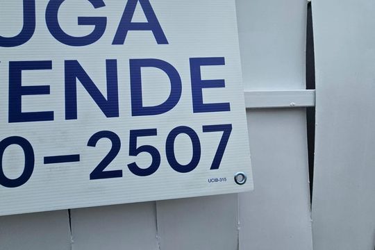 Fachada - plaquinha de casa à venda com 3 quartos, 125m² em Aricanduva, São Paulo