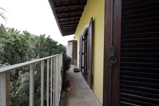 Sacada Quartos de casa à venda com 4 quartos, 300m² em Vila Pires, Santo André