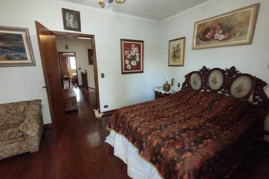 Casa para alugar com 3 quartos, 330m² em Jardim Analia Franco, São Paulo