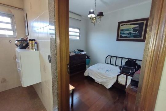 Casa para alugar com 3 quartos, 330m² em Jardim Analia Franco, São Paulo