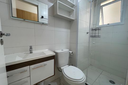 Banheiro de apartamento à venda com 2 quartos, 41m² em Jardim Celeste, São Paulo